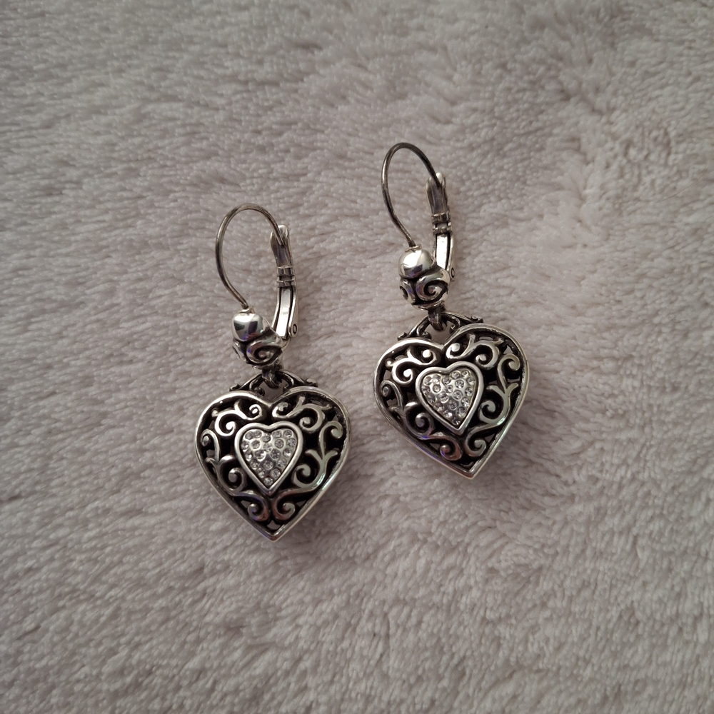 Reno Heart Leverback Earrings